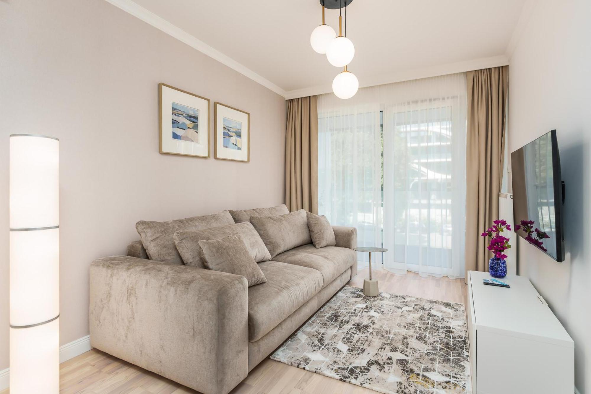 Apartment Apart111 Kasprowicza 20c Basen W Cenie